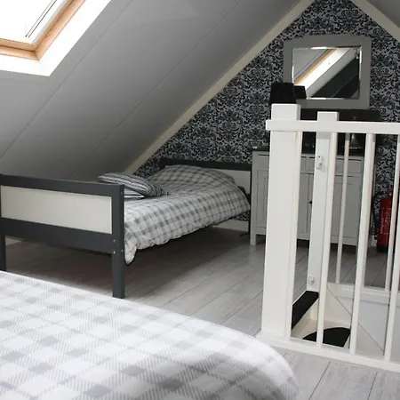 ベッド・アンド・ブレックファスト De Voort 4*