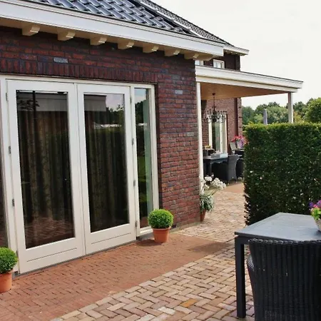 De Voort *